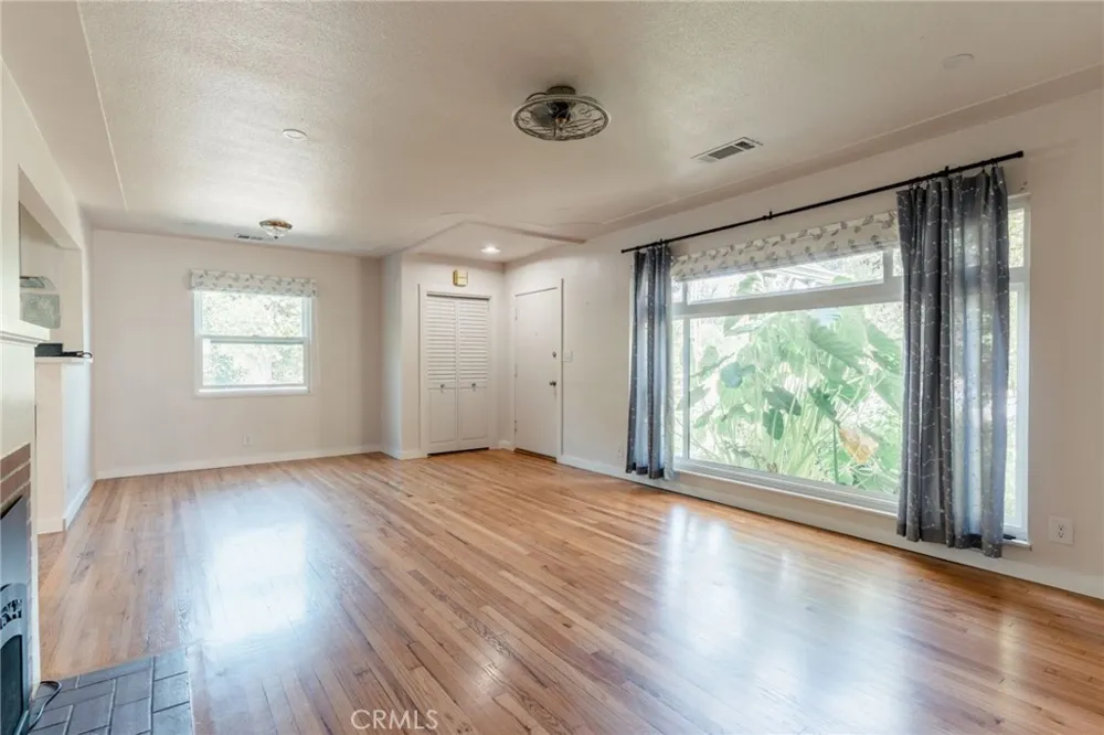 1560 W 23rd Merced, CA 95340