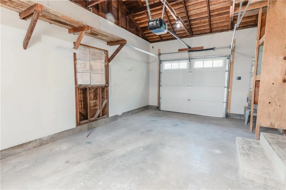 1560 W 23rd Merced, CA 95340