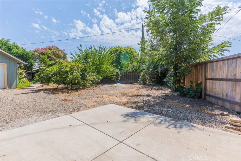 1560 W 23rd Merced, CA 95340