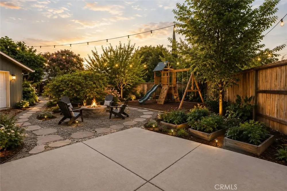 1560 W 23rd Merced, CA 95340