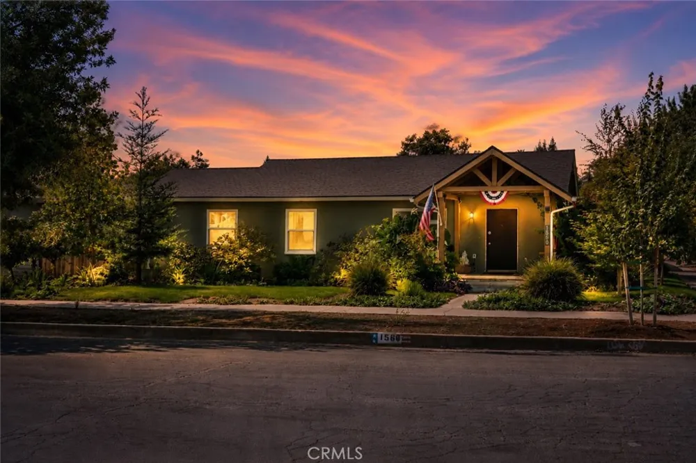 1560 W 23rd Merced, CA 95340