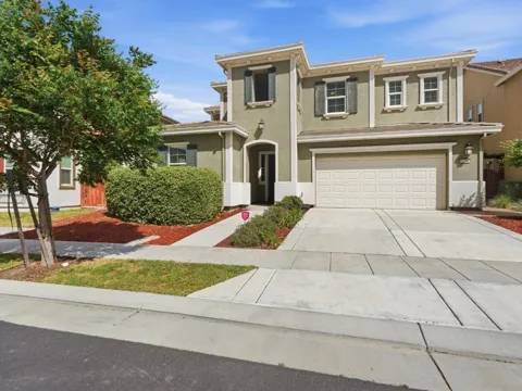 1344 Cow Court