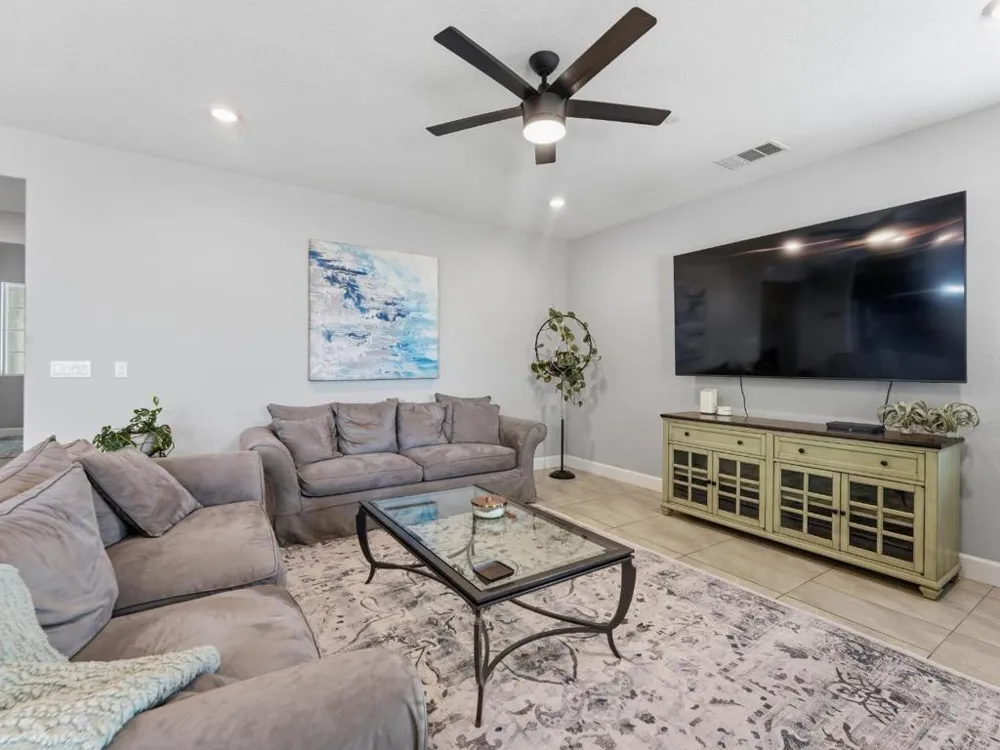 1344 Cow Court Tracy, CA 95391