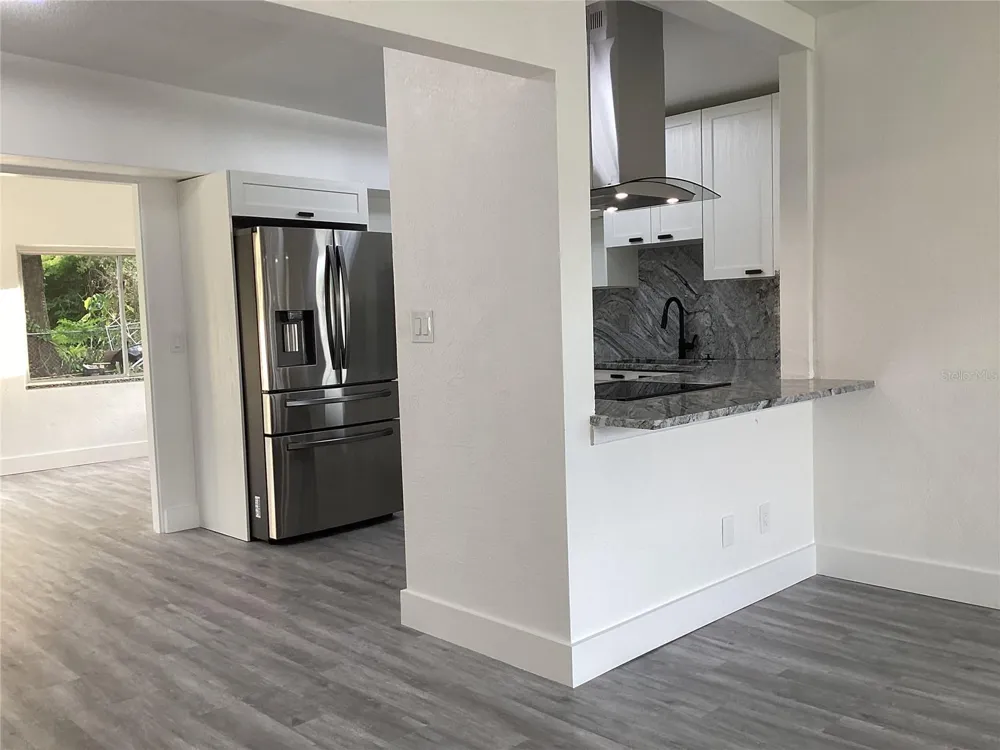 3318 DEBBIE DRIVE Orlando, FL 32806