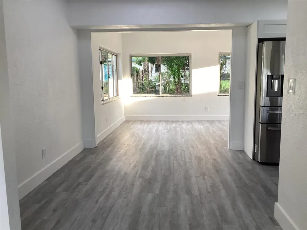 3318 DEBBIE DRIVE Orlando, FL 32806