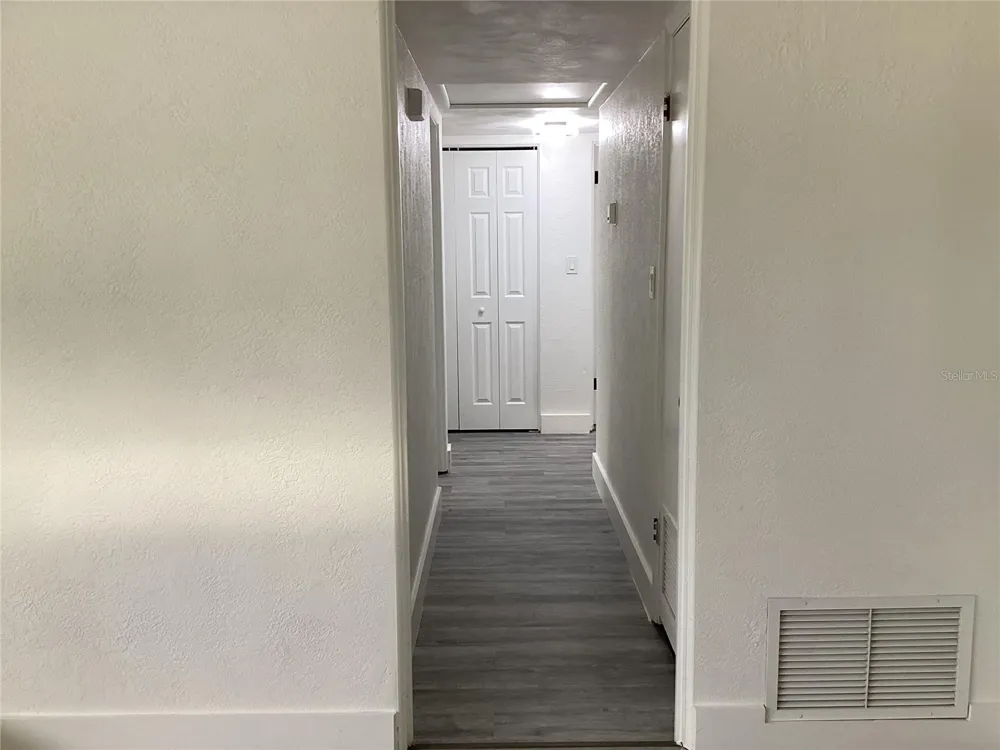 3318 DEBBIE DRIVE Orlando, FL 32806