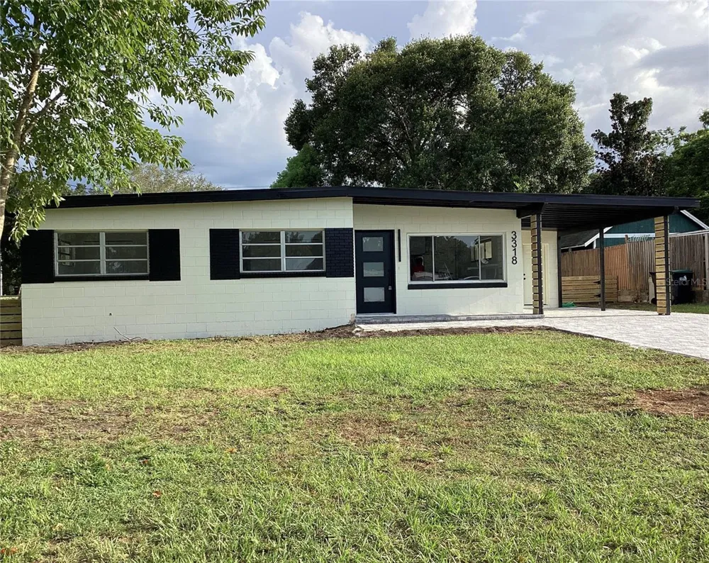 3318 DEBBIE DRIVE Orlando, FL 32806