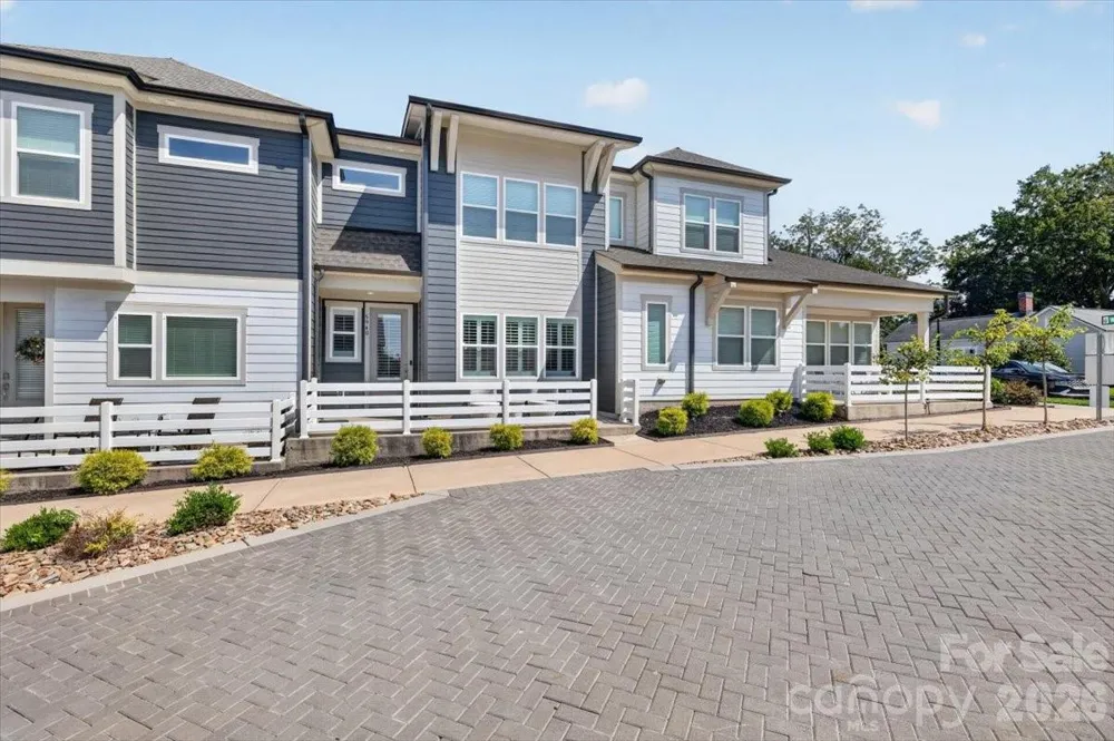 5940 Mantle Way Kannapolis, NC 28081