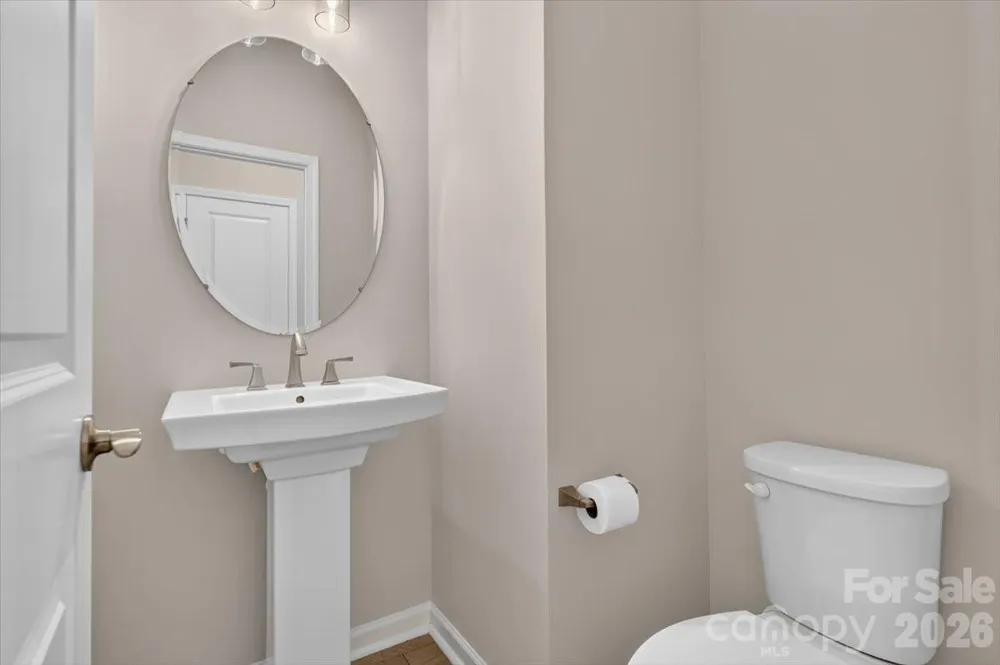 5940 Mantle Way Kannapolis, NC 28081