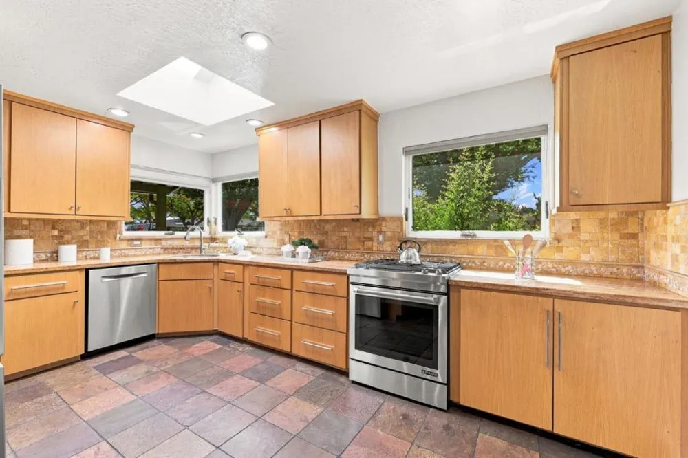 1397 Dentwood Drive San Jose, CA 95118