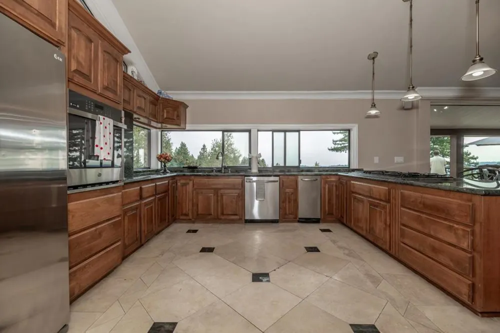 23965 Mountain Charlie Road Los Gatos, CA 95033
