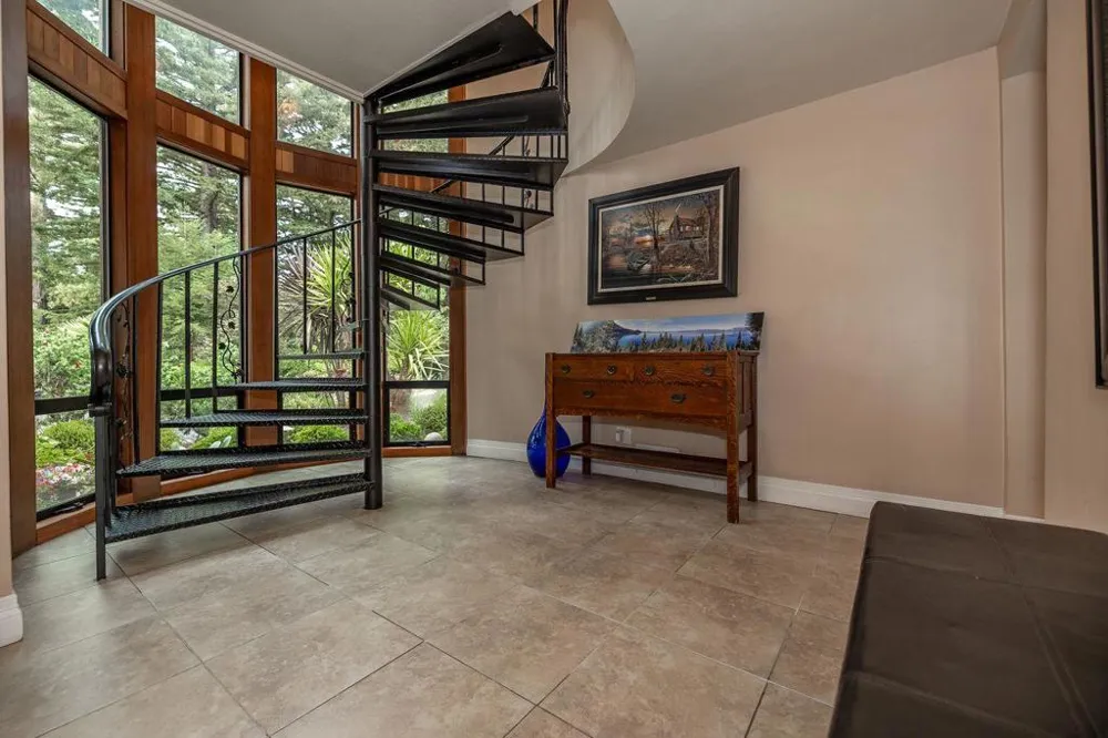 23965 Mountain Charlie Road Los Gatos, CA 95033