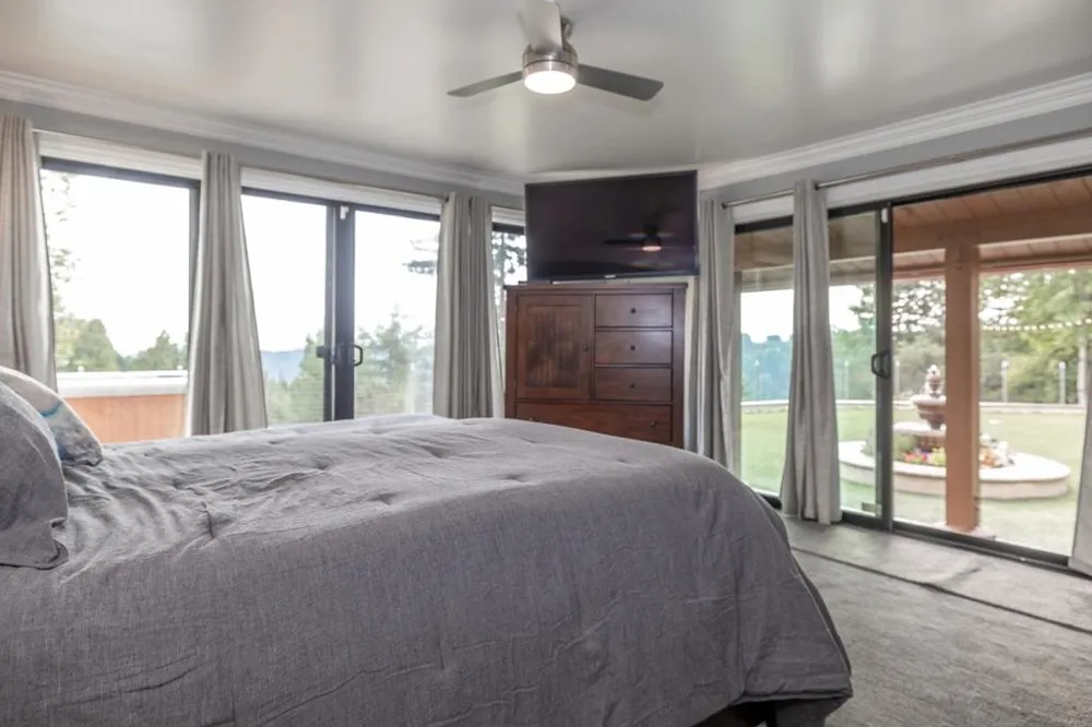 23965 Mountain Charlie Road Los Gatos, CA 95033