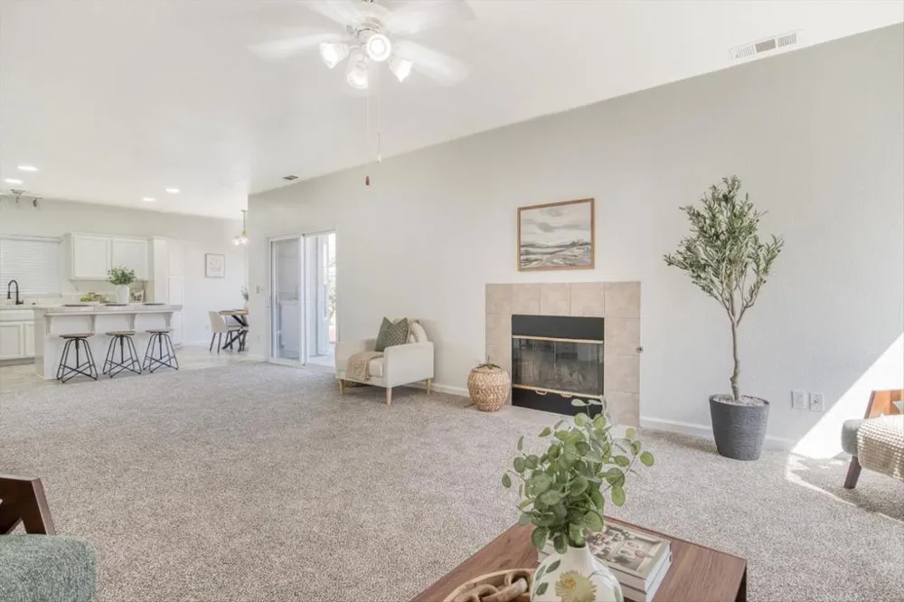643 E Springer Drive Turlock, CA 95382