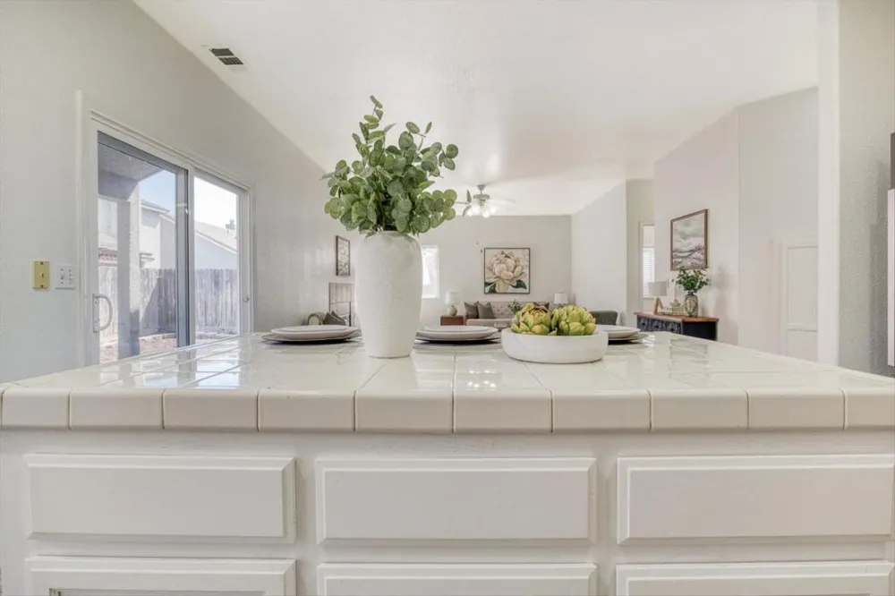 643 E Springer Drive Turlock, CA 95382