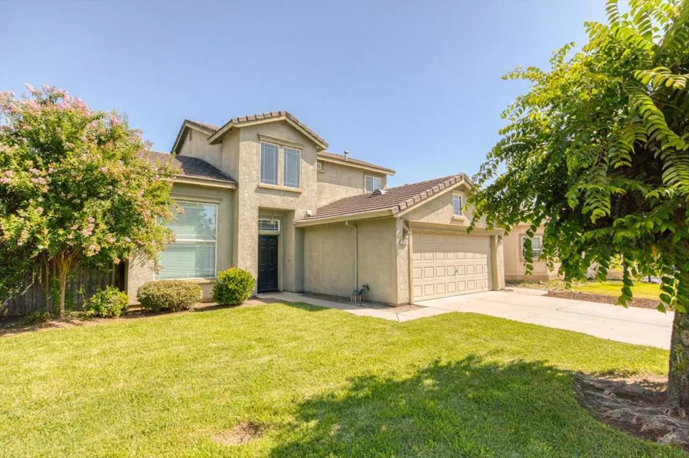 643 E Springer Drive Turlock, CA 95382