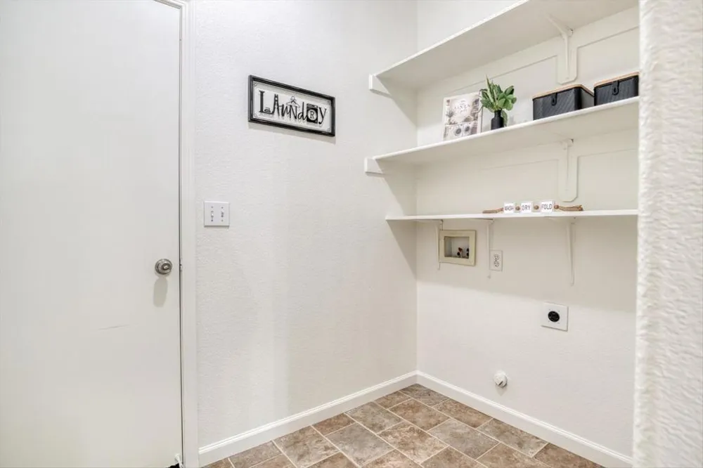 643 E Springer Drive Turlock, CA 95382