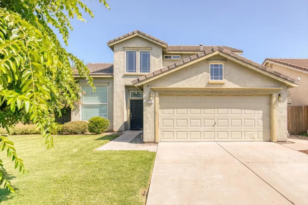 643 E Springer Drive Turlock, CA 95382