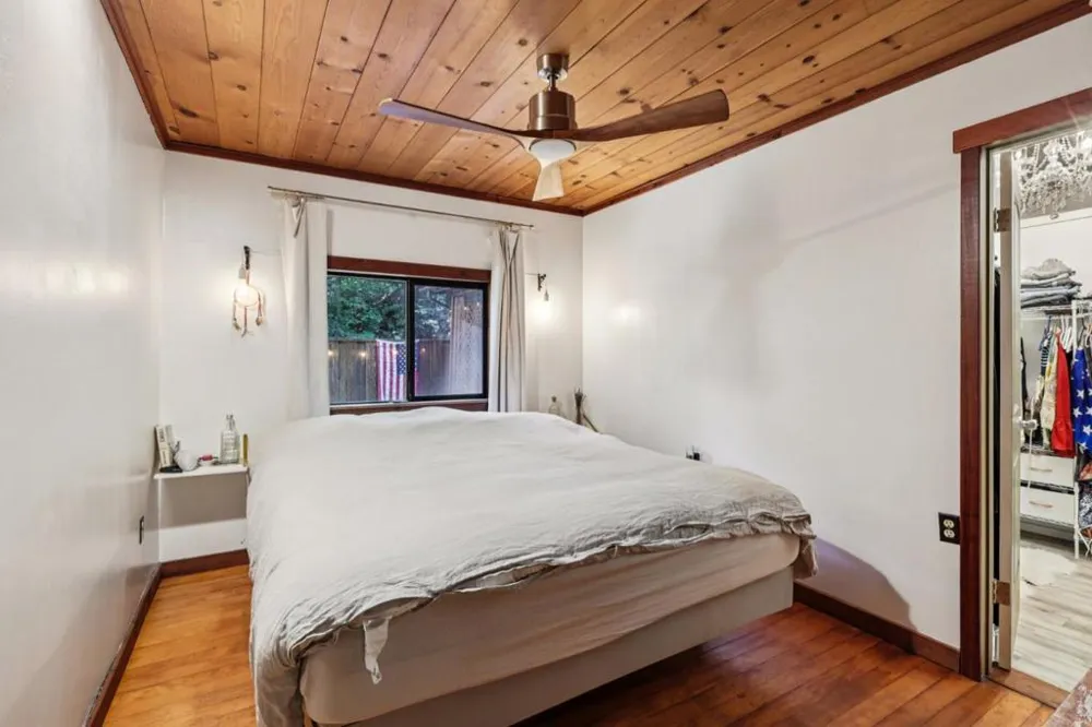421 Hillside Dr. Boulder Creek, CA 95006