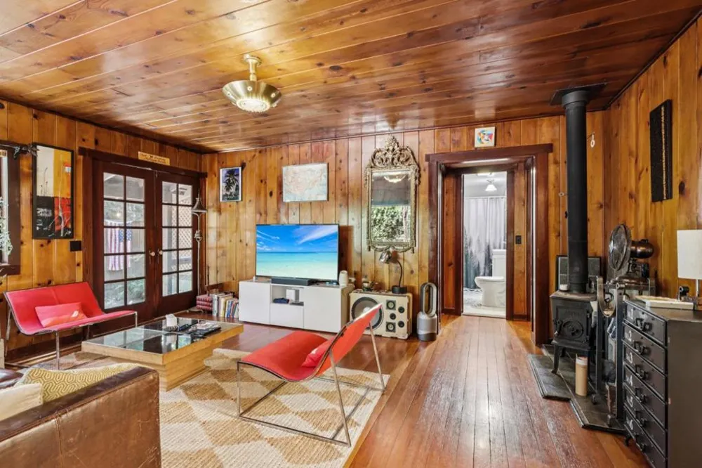 421 Hillside Dr. Boulder Creek, CA 95006