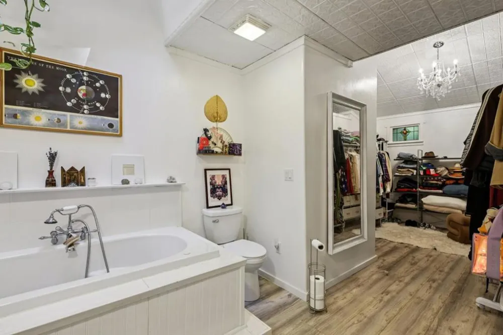 421 Hillside Dr. Boulder Creek, CA 95006
