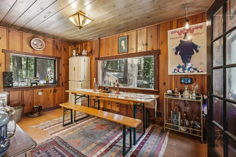 421 Hillside Dr. Boulder Creek, CA 95006