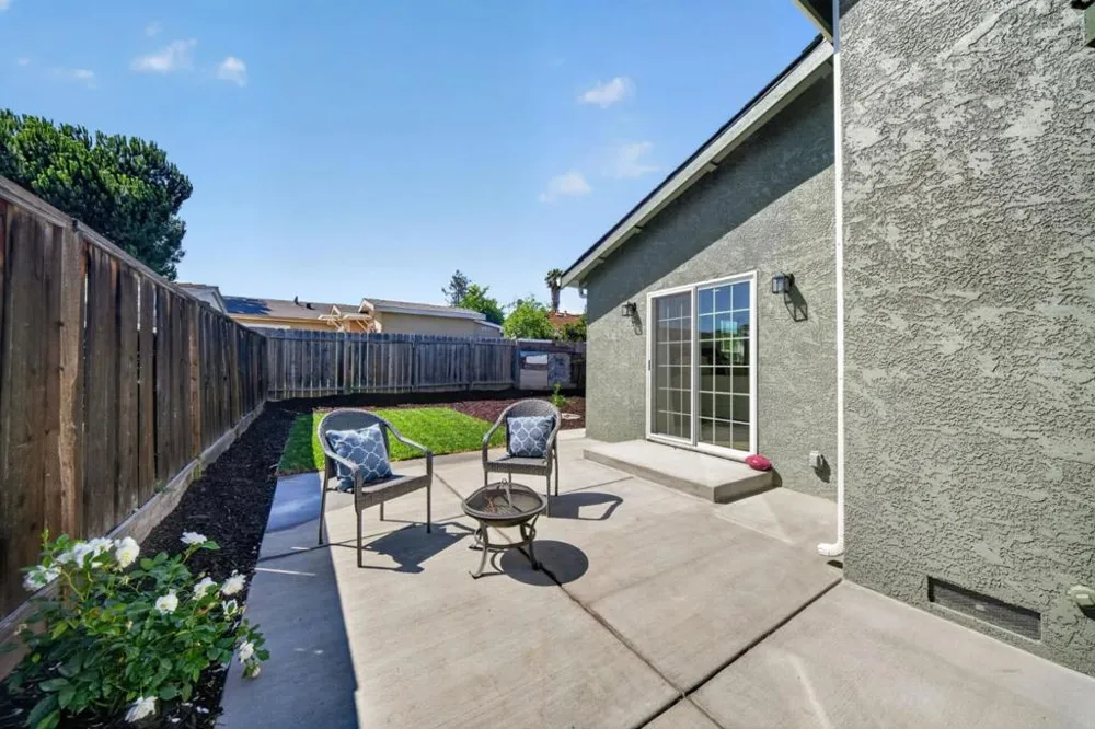 1892 Macduee Way San Jose, CA 95121