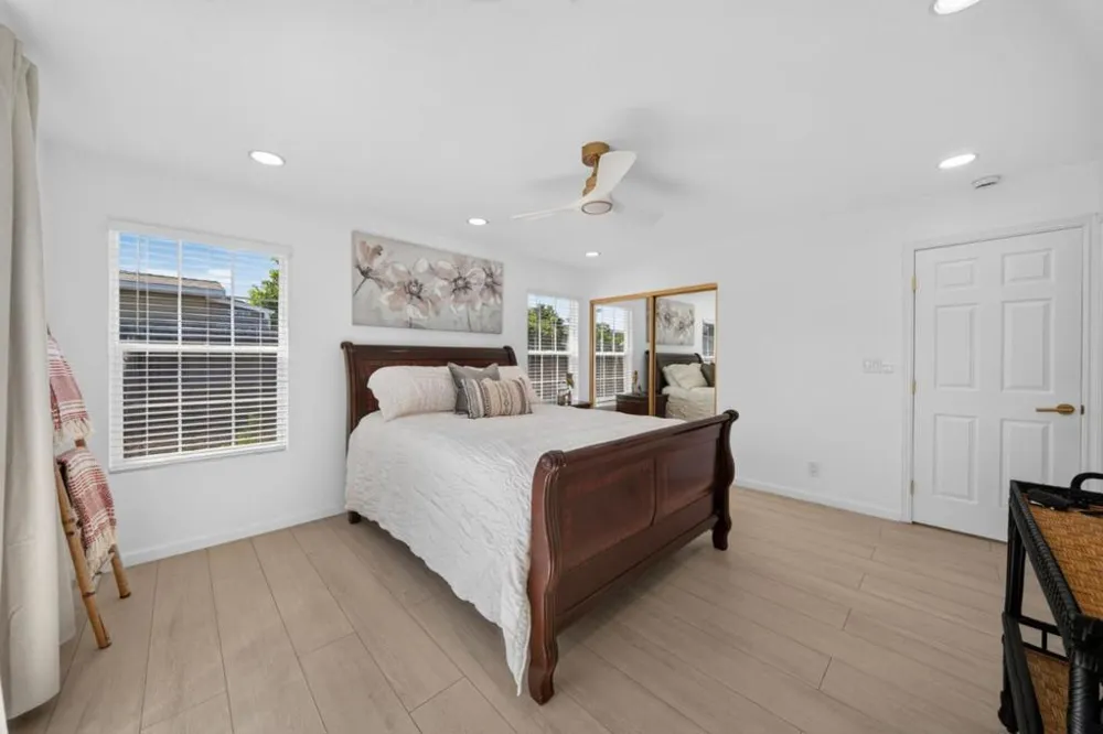 1892 Macduee Way San Jose, CA 95121