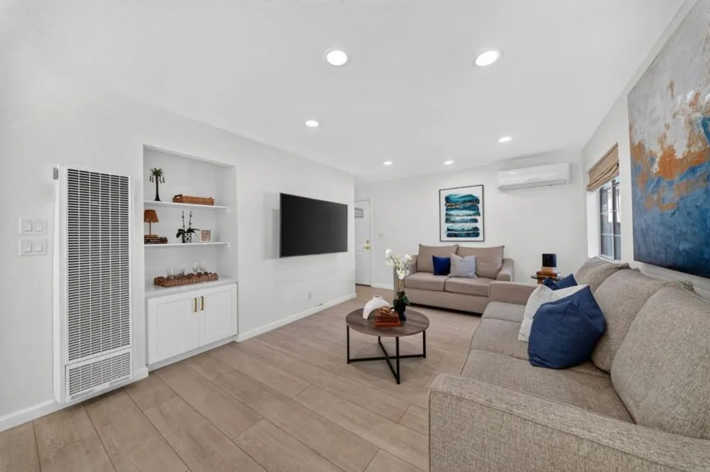 1892 Macduee Way San Jose, CA 95121