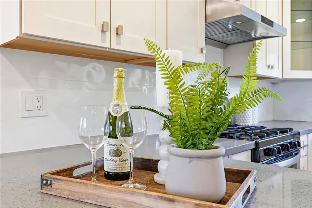 1709 Canna Lane San Jose, CA 95124