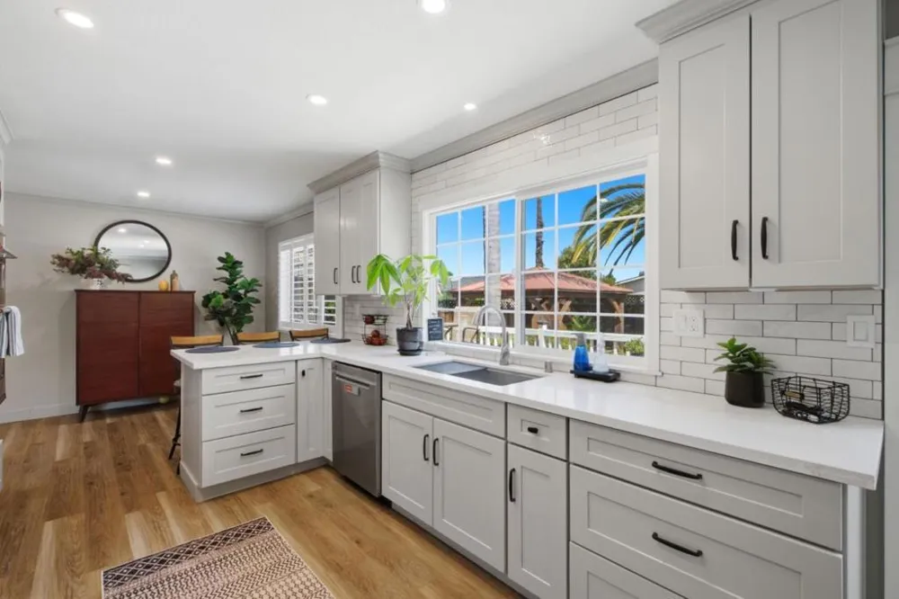 495 London Drive Gilroy, CA 95020