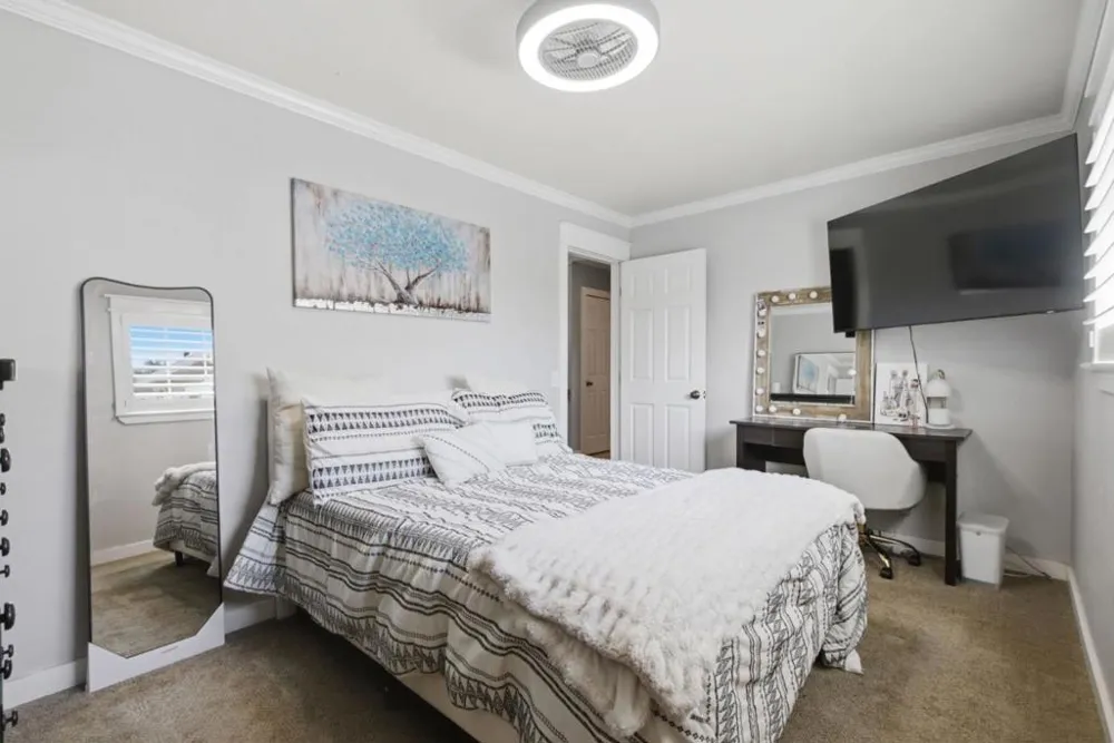 495 London Drive Gilroy, CA 95020