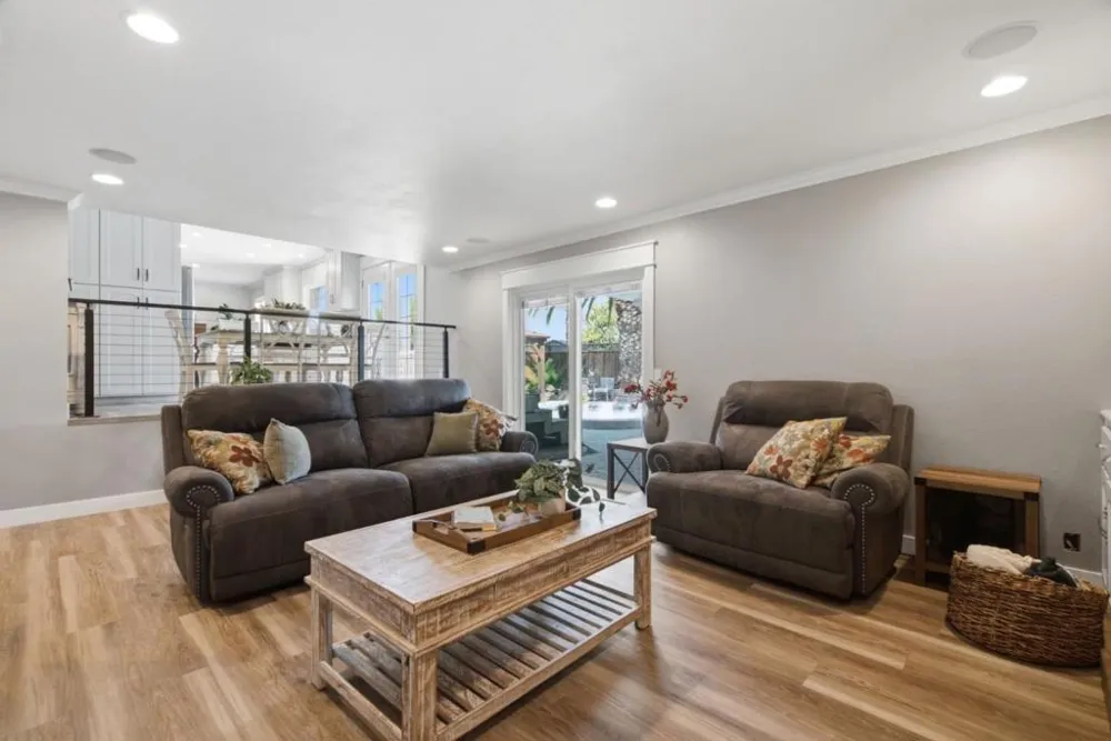 495 London Drive Gilroy, CA 95020