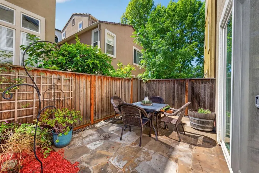 3574 Stout Place Santa Clara, CA 95051