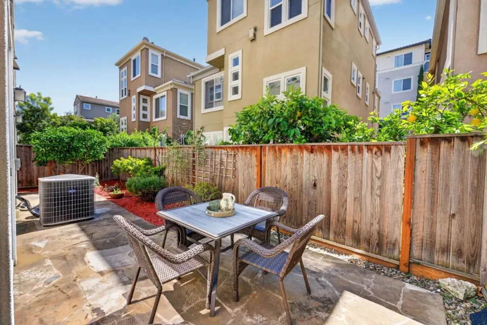 3574 Stout Place Santa Clara, CA 95051