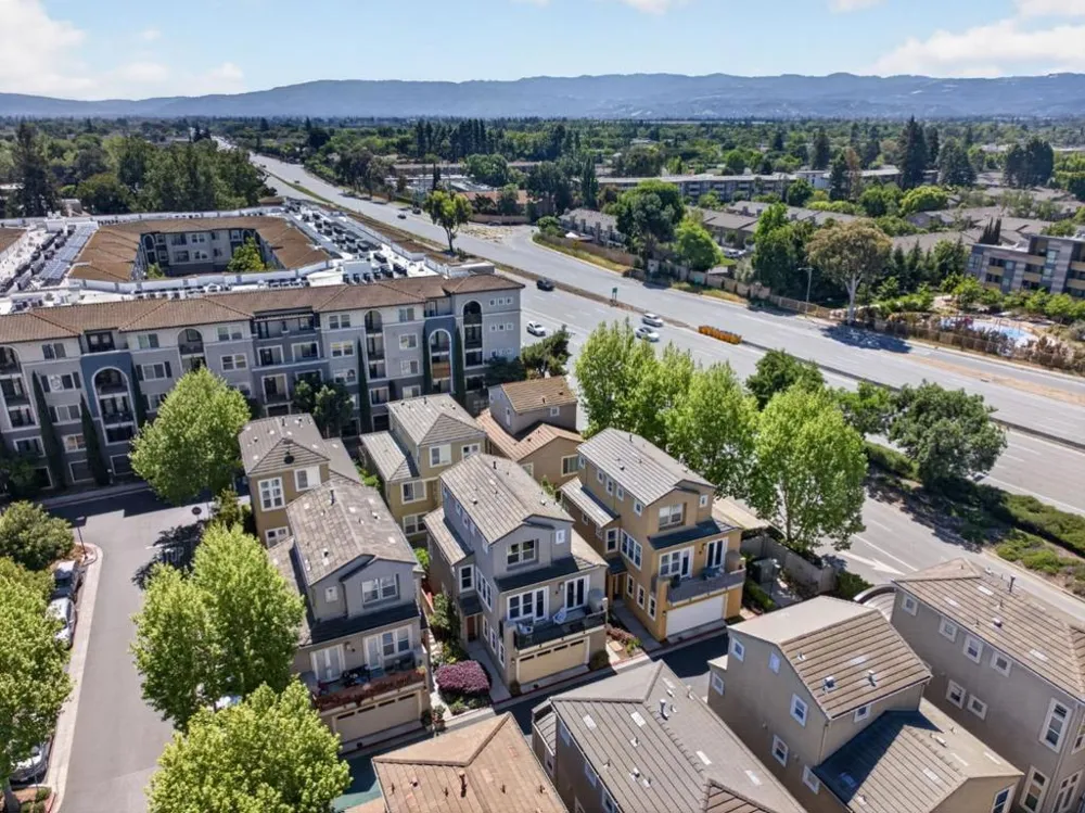 3574 Stout Place Santa Clara, CA 95051