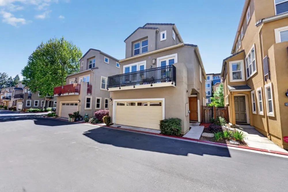 3574 Stout Place Santa Clara, CA 95051
