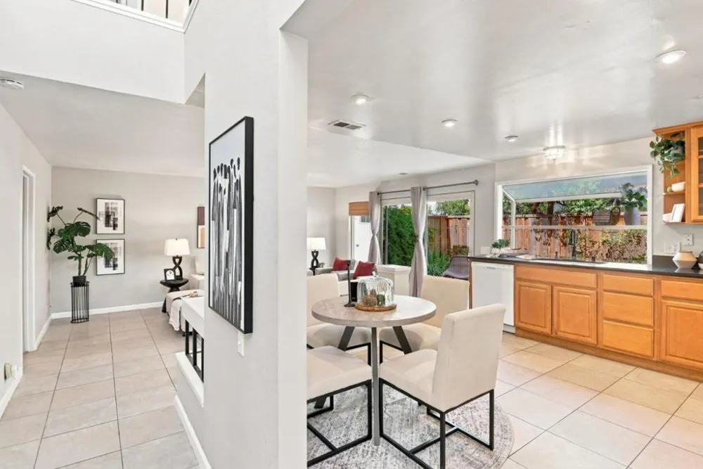 26 Lido Circle Redwood City, CA 94065