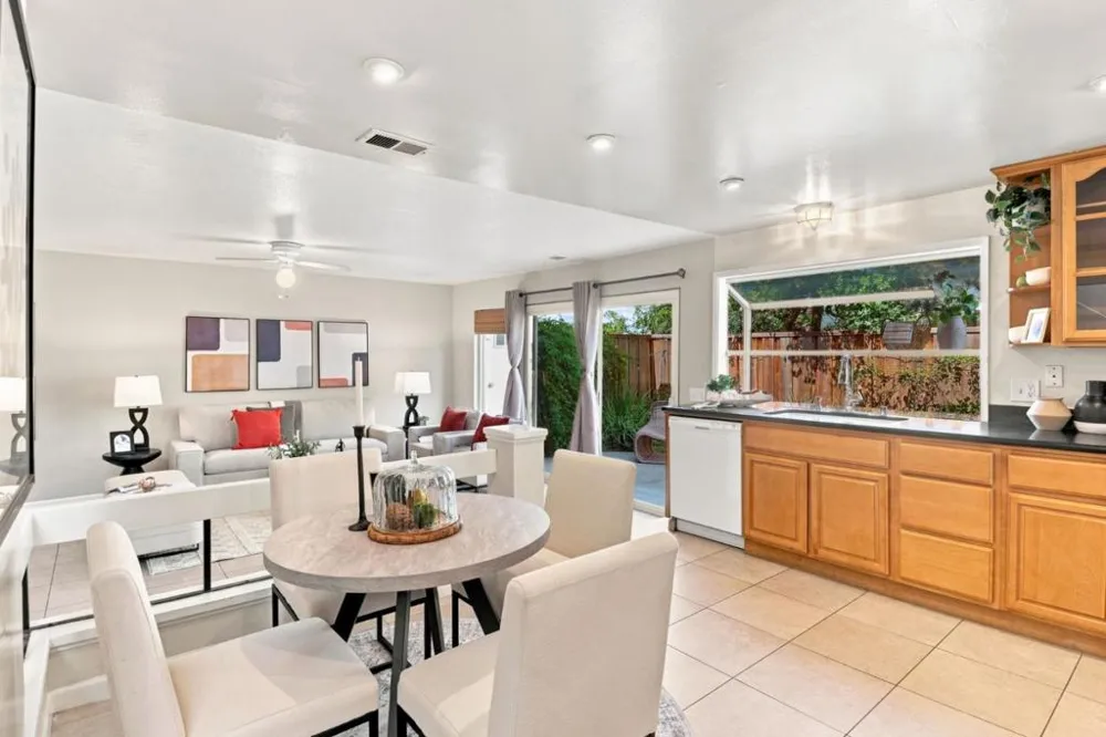 26 Lido Circle Redwood City, CA 94065