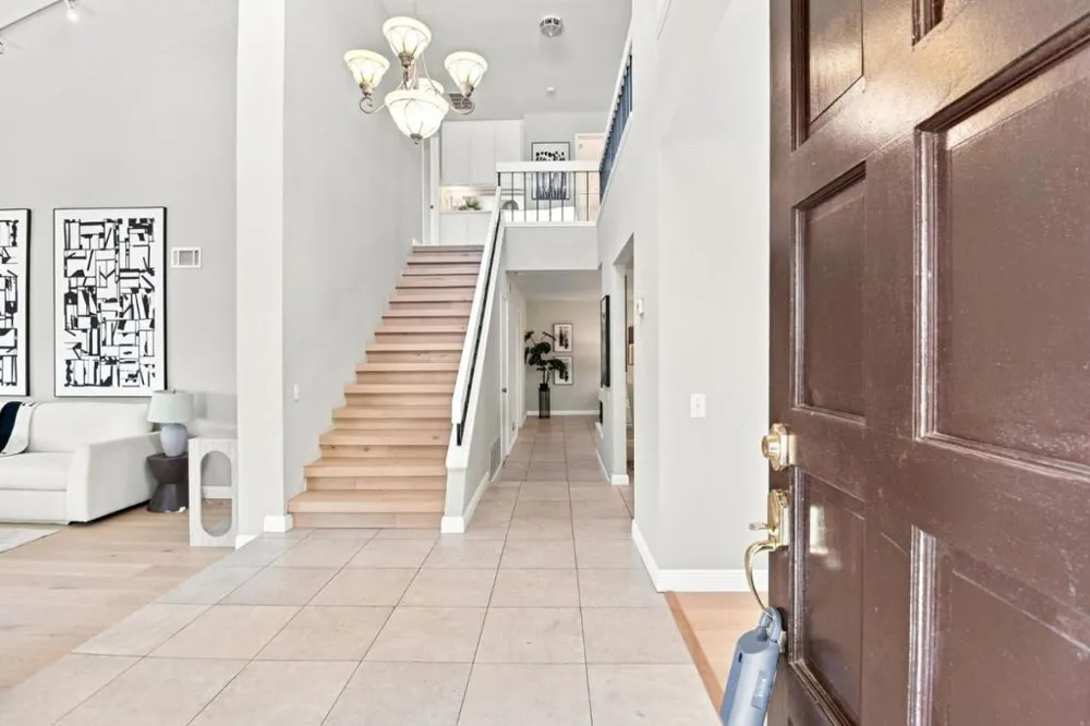 26 Lido Circle Redwood City, CA 94065
