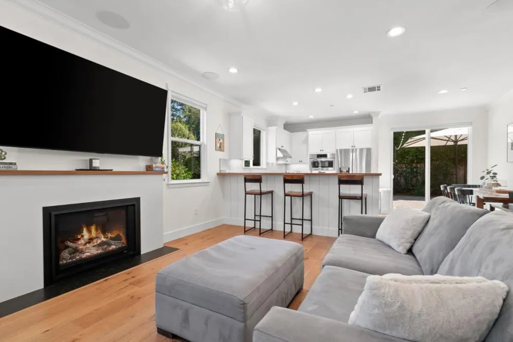 128 Dunn Lane Scotts Valley, CA 95066