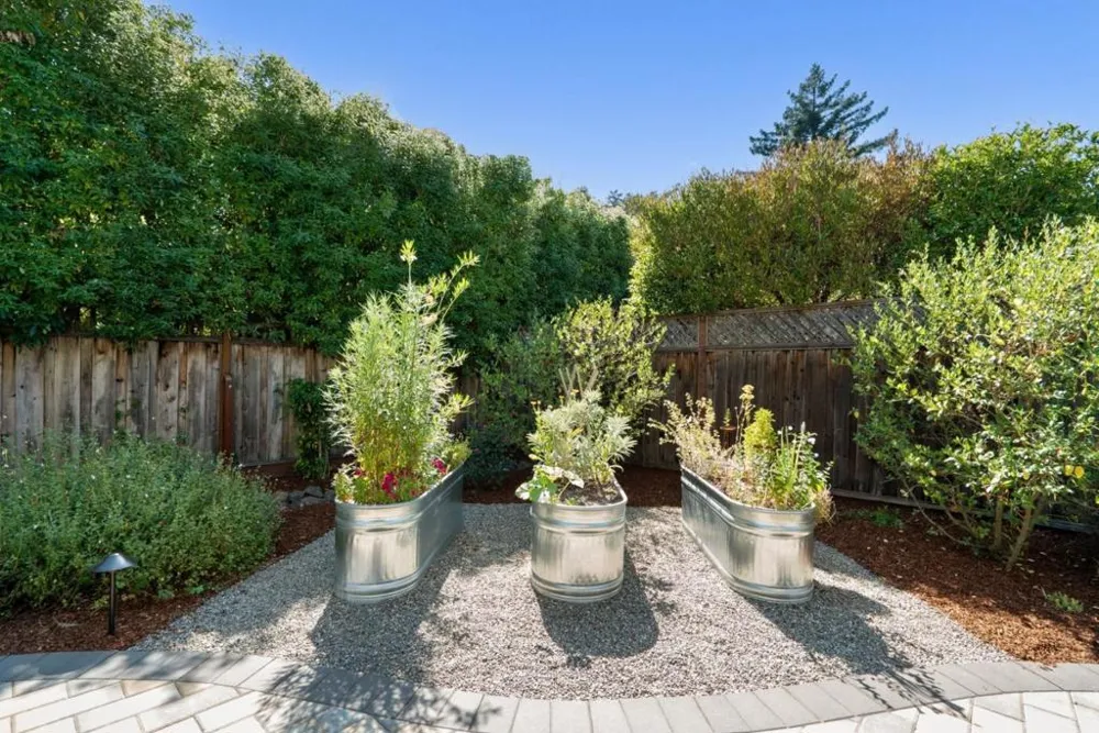 128 Dunn Lane Scotts Valley, CA 95066
