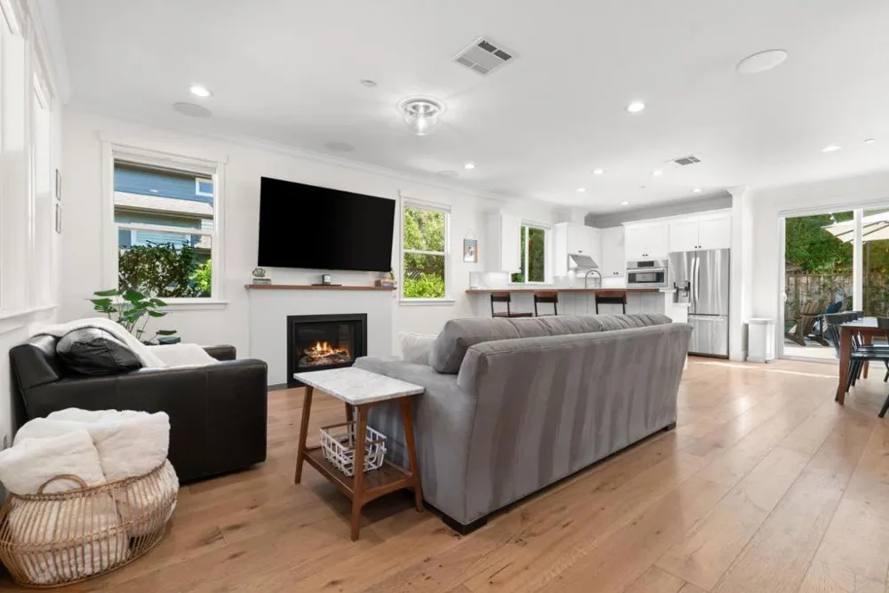 128 Dunn Lane Scotts Valley, CA 95066