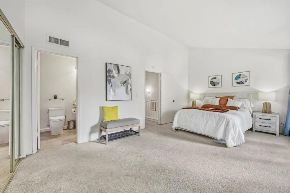 19124 Vineyard Lane Saratoga, CA 95070
