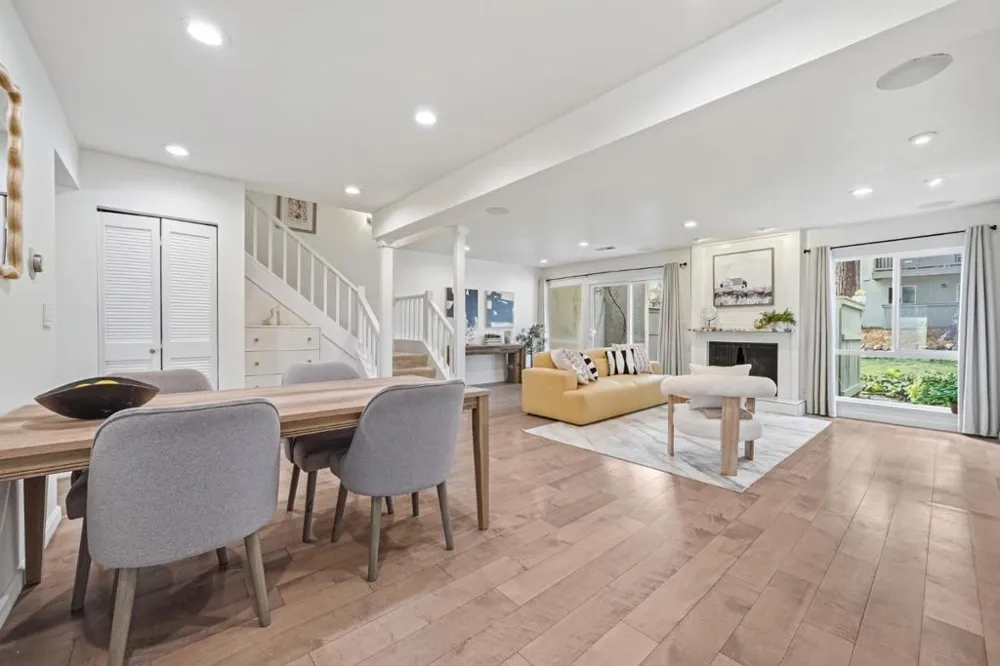 19124 Vineyard Lane Saratoga, CA 95070