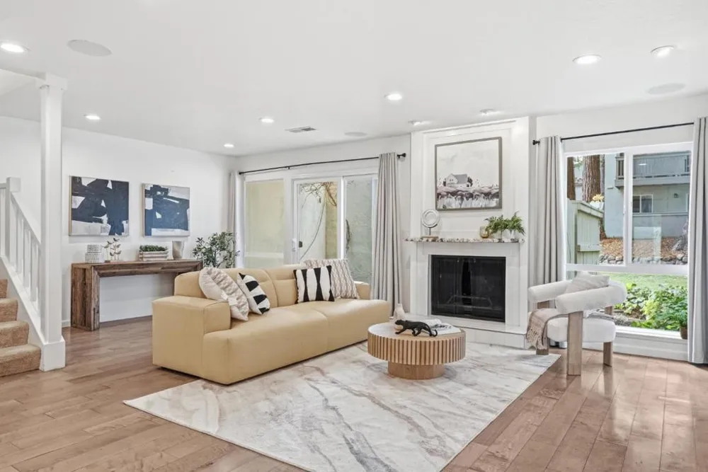 19124 Vineyard Lane Saratoga, CA 95070