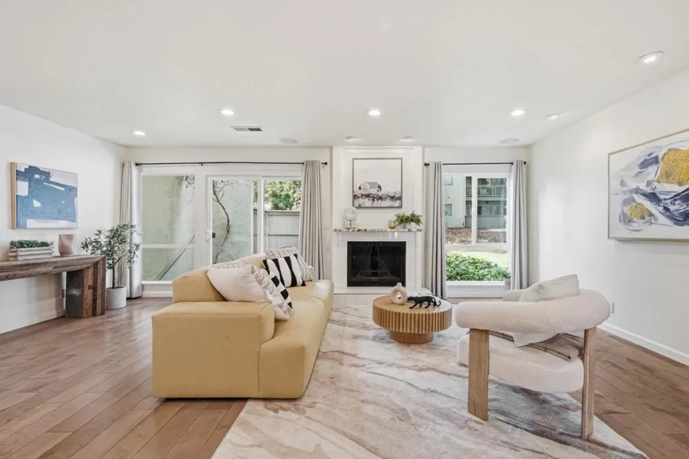 19124 Vineyard Lane Saratoga, CA 95070