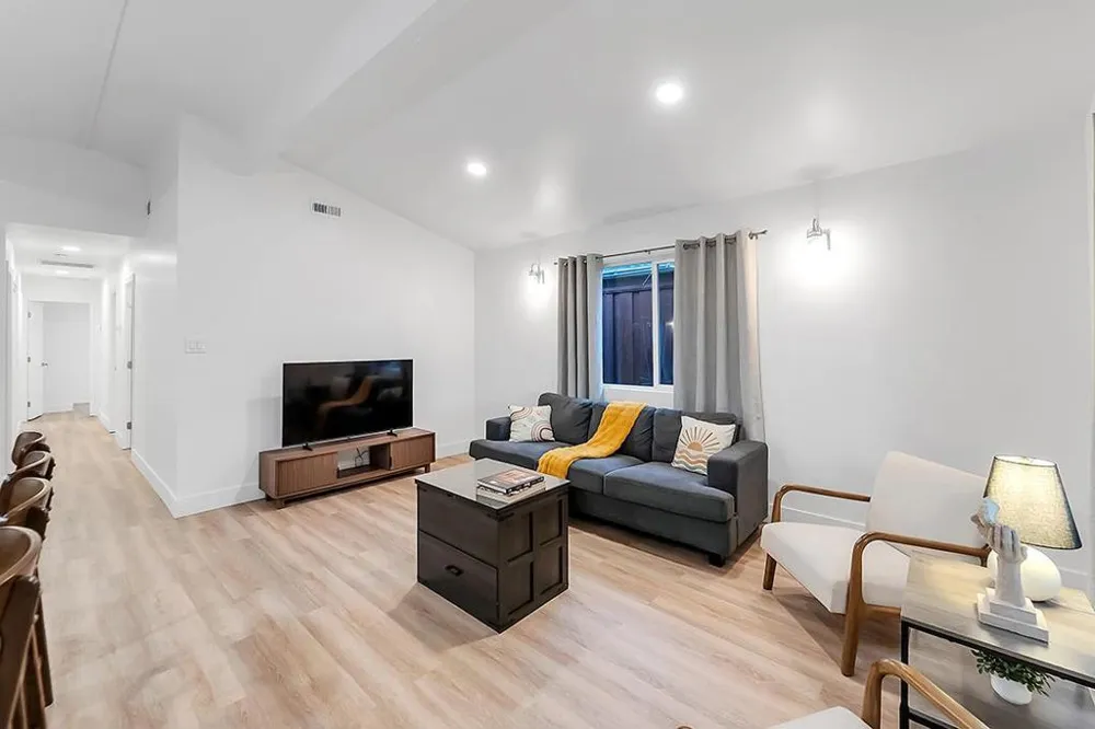 4016 San Bernardino Way San Jose, CA 95111