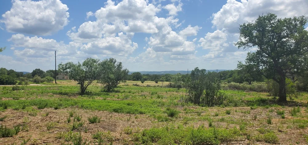 6 Lehne Loop Buchanan Dam, TX 78609