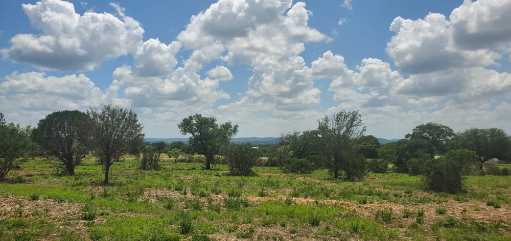 6 Lehne Loop Buchanan Dam, TX 78609